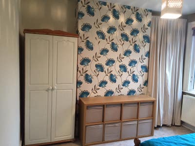 Bright Double room with garden in Acton Main Photo