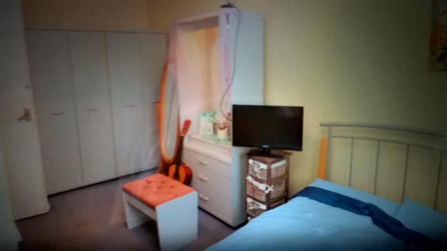 Royal Docks Large Smart Furn Double / Single Room. Main Photo