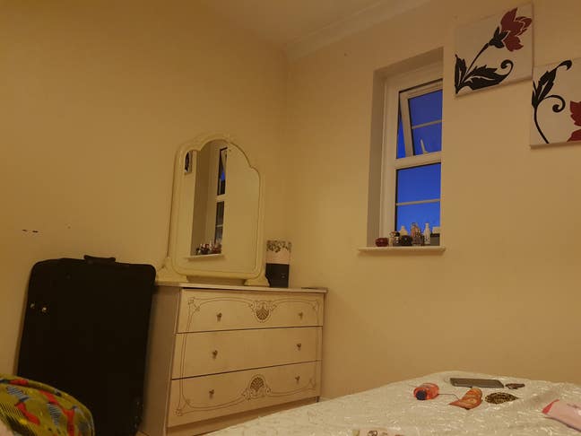 Large Bright Spacious Double Bedroom  Main Photo