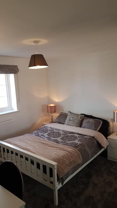Lovely Double Room with En-suite Main Photo