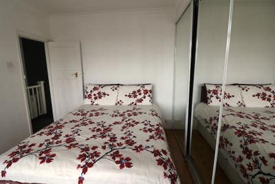Comfortable Double Room: Walk to Ipswich Hospital Main Photo