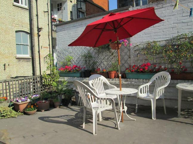 BRIGHT room, roof garden- 5 mins Baker St Tube Main Photo