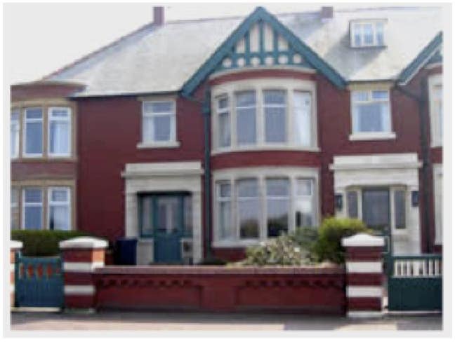 4/5 large rooms available from Feb. or Sept. 2026 Main Photo