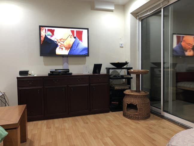 Room to let in two bed house - pet lovers wanted  Main Photo