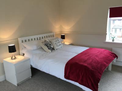 Lovely shared home with free off-street parking Main Photo