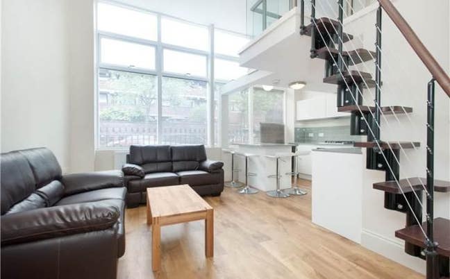 A Unique Pimlico Flat -   Ensuite Double Bedroom Main Photo