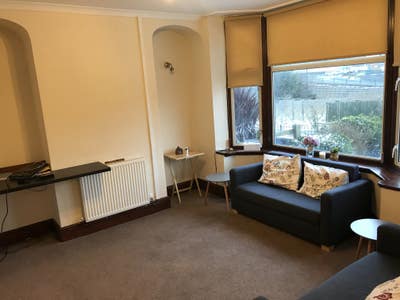 A beautiful , spacious,  5 bedroom house to let .  Main Photo