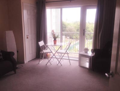 Short-term let/Mon-Fri Main Photo