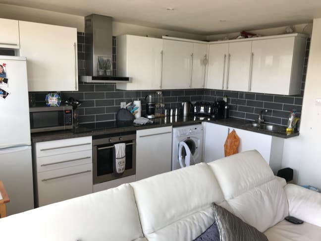 Double Room to let in Sutton Surrey  Main Photo