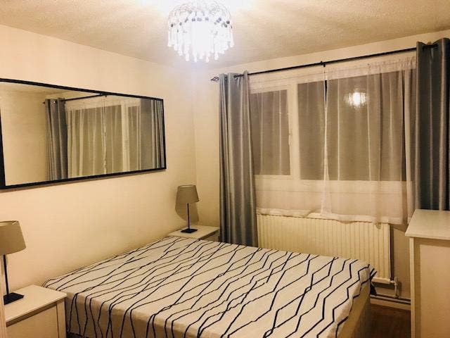 Spacious Size  Double room to let in Borehamwood Main Photo