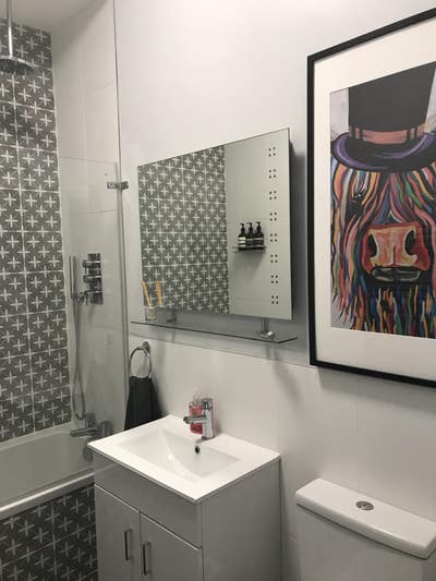 Classy refurb needs occupants Main Photo