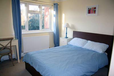 Brightly decorated and spacious double  Main Photo