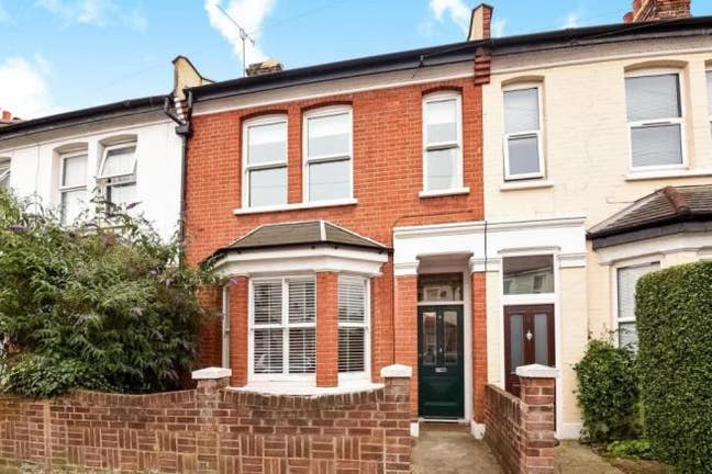 Spacious House in Tooting Main Photo