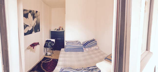 Balcony Double Room - Kings Cross Main Photo