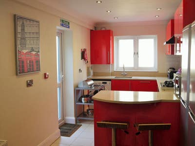 Super En-suite room in Baker Arms Main Photo