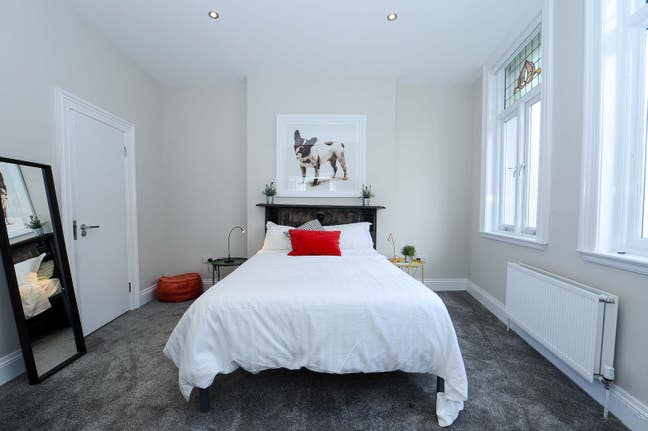 Spacious Ensuite Room near City Centre  Main Photo