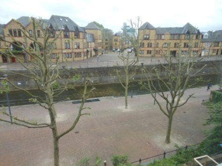 Double Room with private bath & Canal Views Main Photo