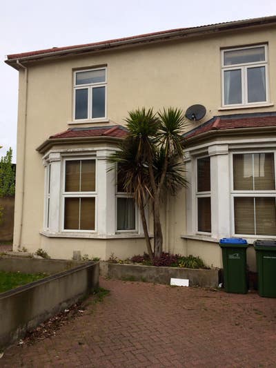 Spacious Double Room to Rent with Bills Included!! Main Photo