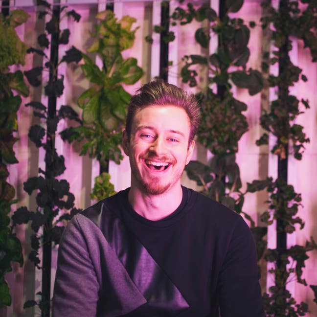 Young male seeks flatmates/small houseshare Main Photo