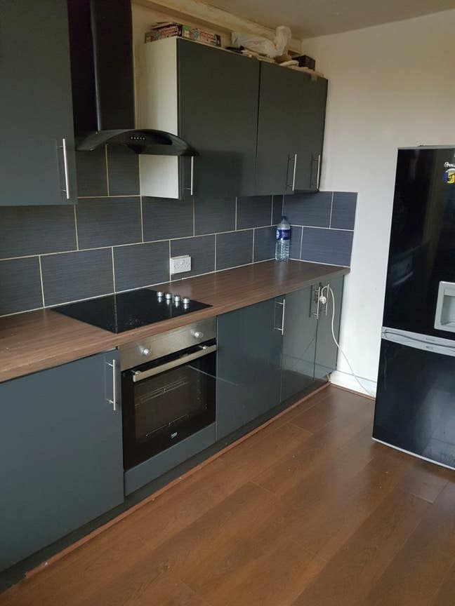 Spacious 4 bedroom maisonette flat Rotherham Main Photo