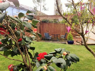 Beautiful Double Room -Sea View - Ryde Central Main Photo