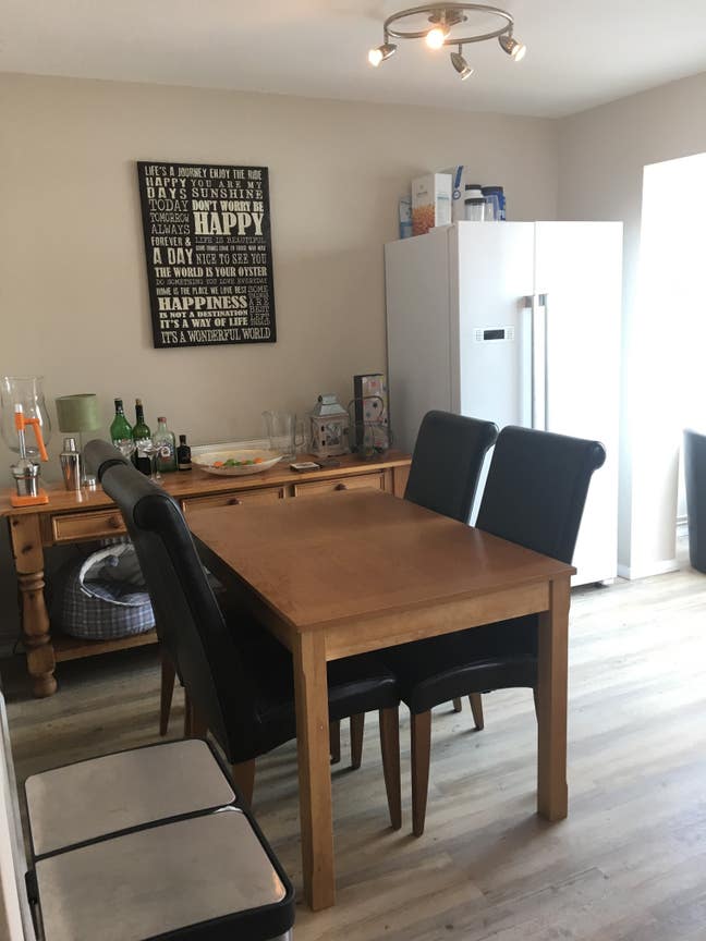 Double Room in Friendly, Professional Shared Home Main Photo