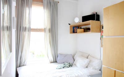 Double Room / Beautiful Flat / Female /&pound;750 Main Photo