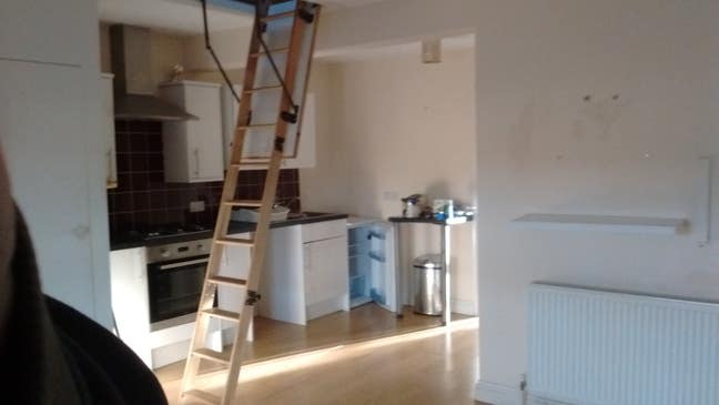 One bed flat, top floor. Attic for 2nd bedroom Main Photo