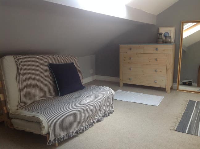 Double Loft Room - Female only Main Photo