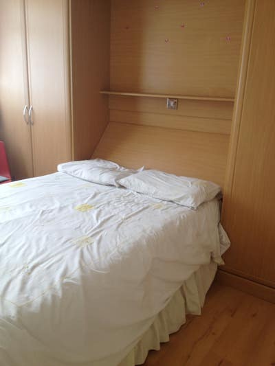 Large bright room in central Harrow (Bills incl) Main Photo