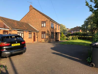 Gorgeous Ensuite Room in a Lovely Location Main Photo