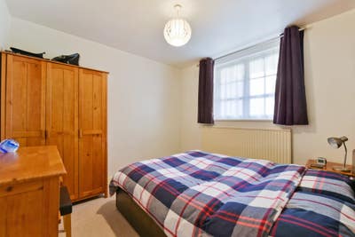 5min from Oval station!! Double £208pw Main Photo