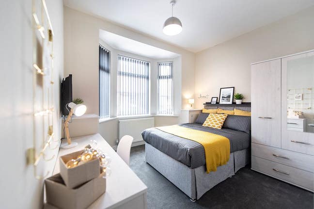 Stunning Double Ensuite Rooms for Rent  Main Photo