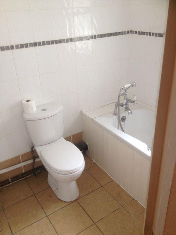 1 room  for rent in a house near city centre Main Photo