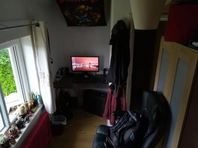 Single Room to Rent Main Photo