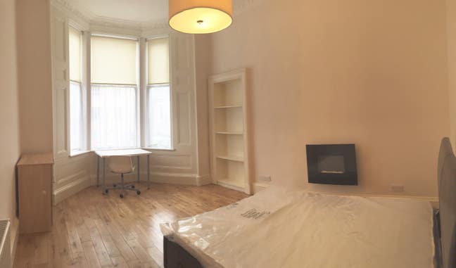 Stunning king size Room in West End of Glasgow Main Photo