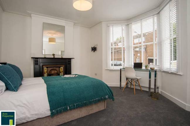 1 dlb rm terrace house, W6 near hospital. ALL inc Main Photo