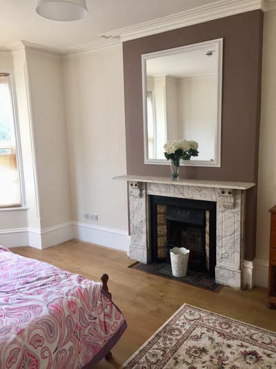 BIG Beautiful Room in Lovely shared house Main Photo