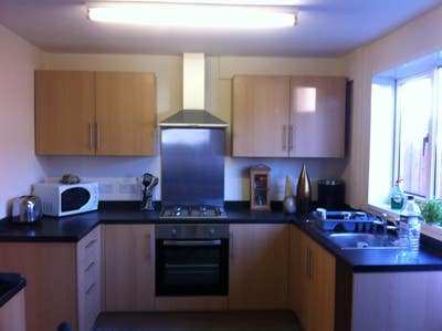 Single room available 29/8/25 Main Photo