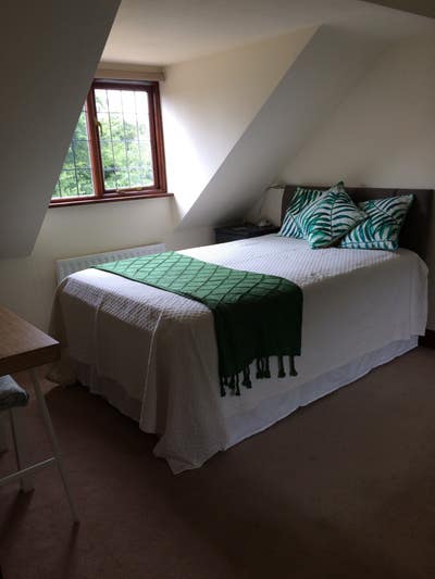 Relax in  Double Ensuite Room  Main Photo