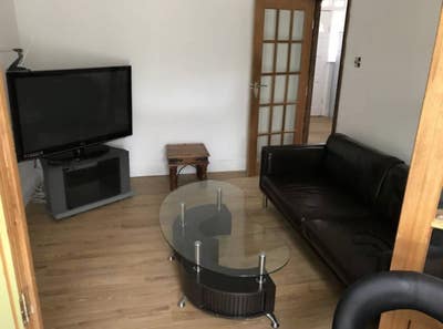 Palmers Greenery Delight LDN.13 -Bills included RM Main Photo