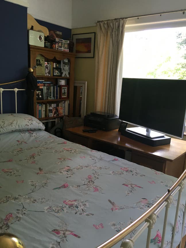 Large Room in Edwardian House Main Photo
