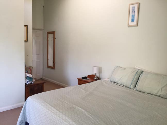 Double Room with large Ensuite in lovely house Main Photo