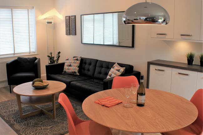 💛Large Dble in wonderful modern house I Sunbury  Main Photo