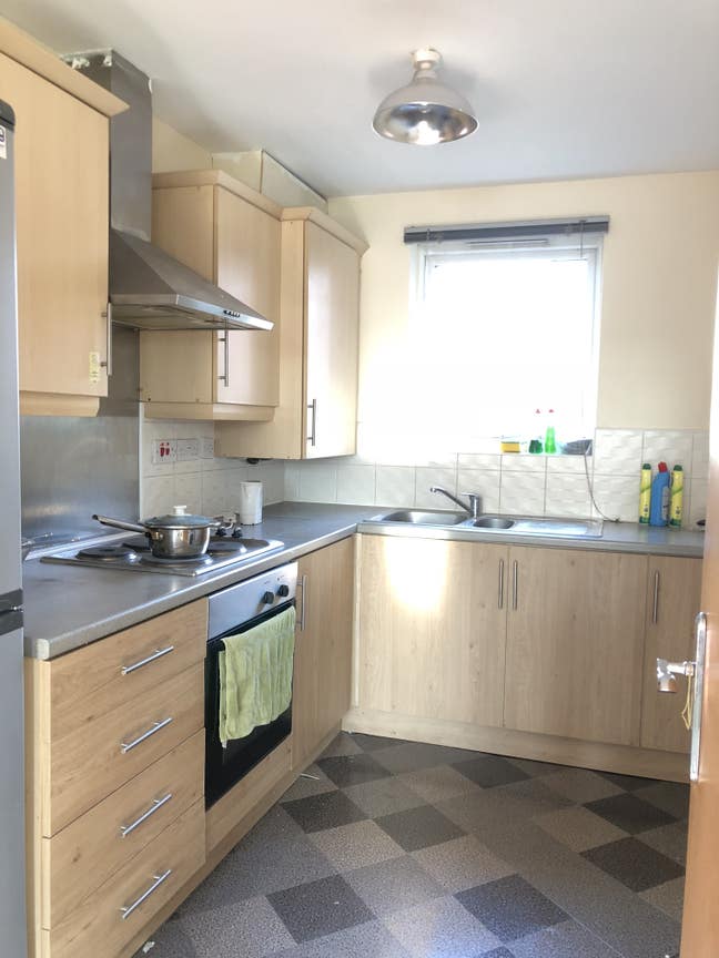 Ensuite room in Hulme near  Uni.(no deposi) Main Photo