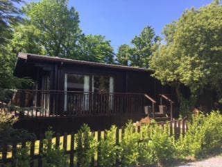 Country Log Cabin Room to Let  Main Photo