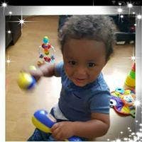 house share with one  other person or a large room Main Photo