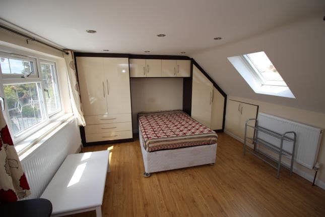 Only for Vegetarian  Couple  En-Suite  Main Photo