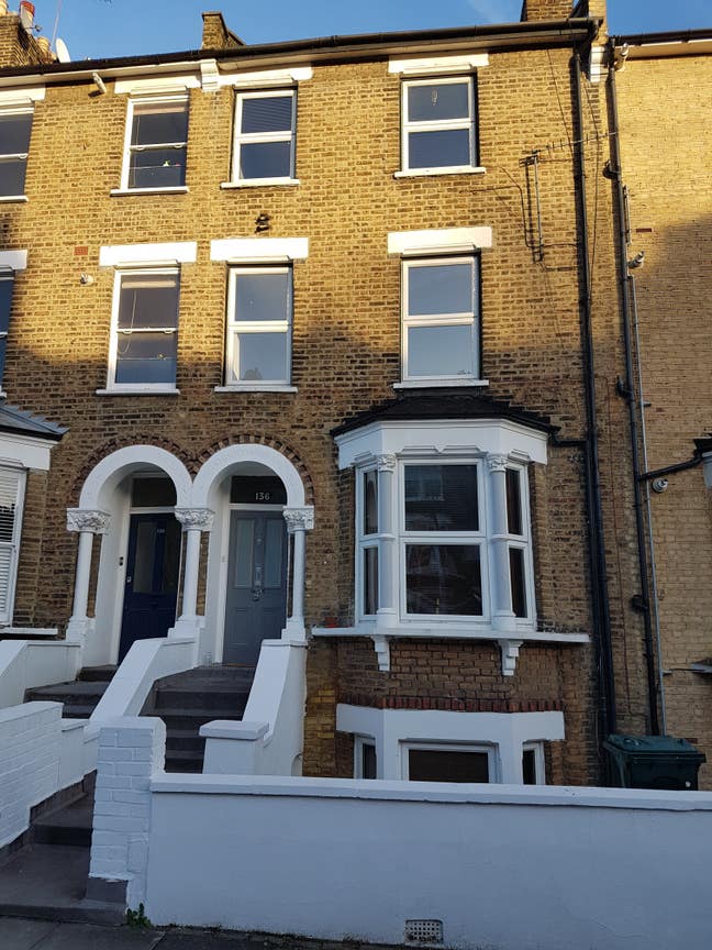 Double Room £ 910PM inc bills and Wifi Zone 2 Main Photo