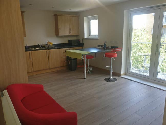 Essex Uni 15Min Walk £1,500.00 Ex Bills !! Main Photo